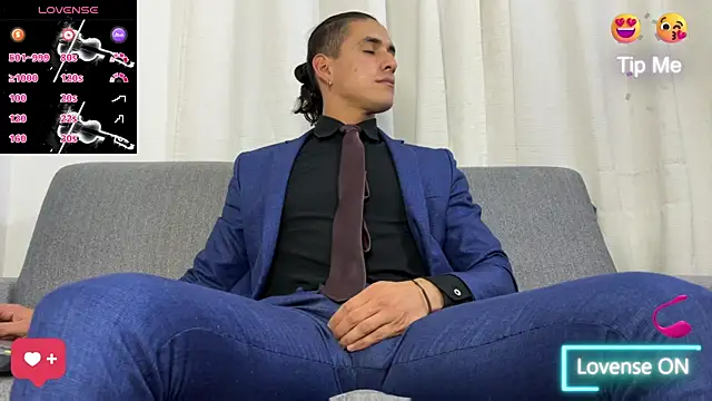 Tom_blunt96 live sex cam