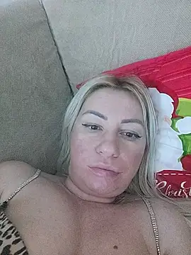 visnjica live sex cam