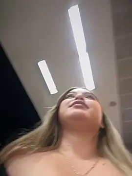 lunablossom_ live sex cam