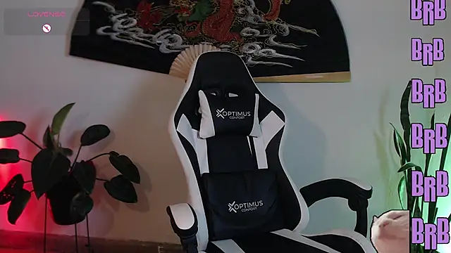 Ellyuwuw live sex cam