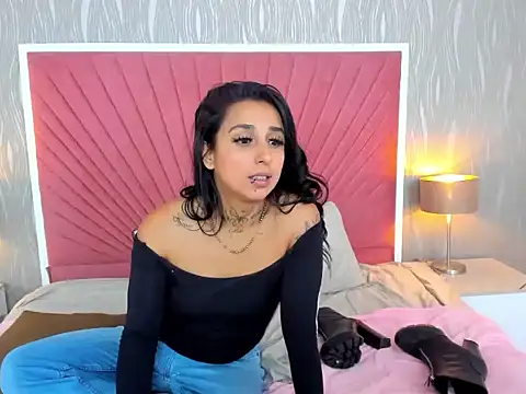 AlejandraVega's cam snapshot