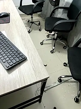 wildwhispers15 live sex cam