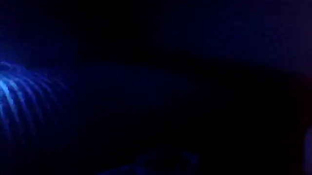 Tom4Womans's cam snapshot