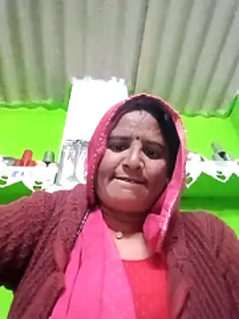 Quin_love143's cam snapshot