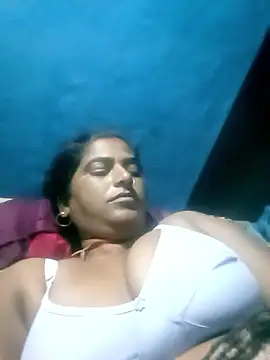 Bady_doll34's cam snapshot