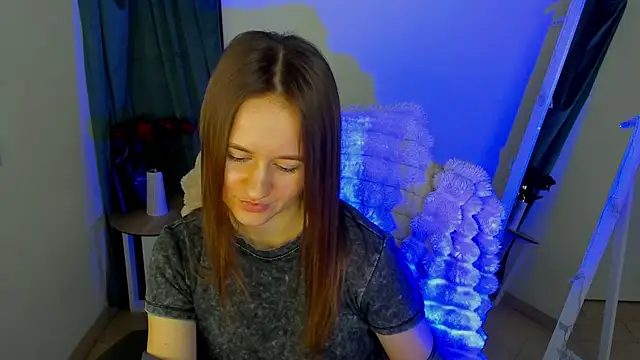 Catherine_e live sex cam