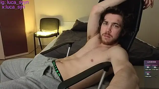 luca_syn's cam snapshot