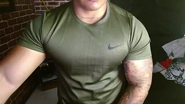 jordan_bigcock_ live sex cam