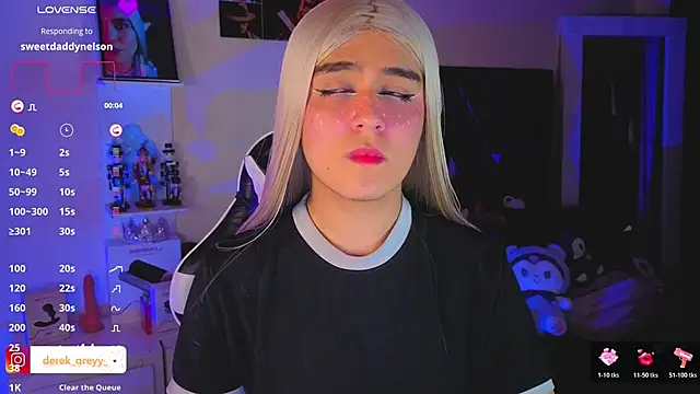 derek_greyy_'s cam snapshot