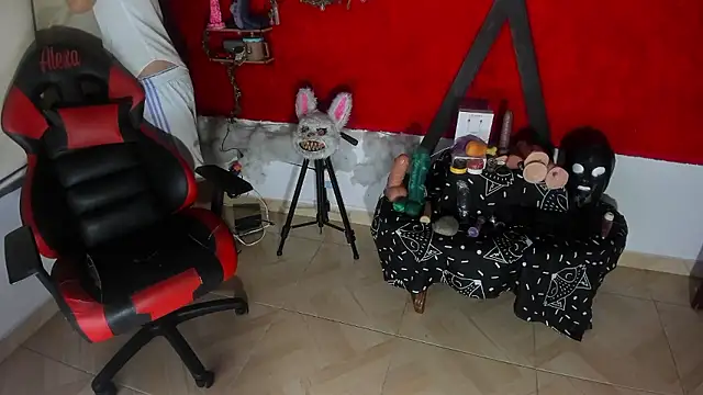 LilOwen_'s cam snapshot