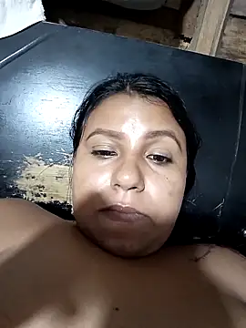 hotblack-2's cam snapshot