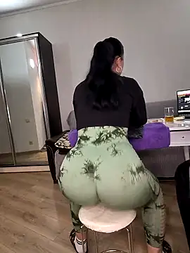 _KissMyAss_ live sex cam