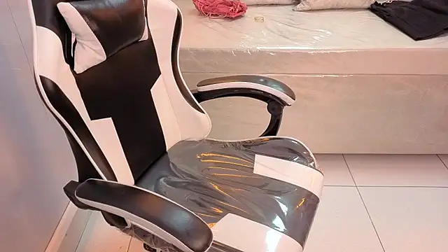 ainara_tp's cam snapshot