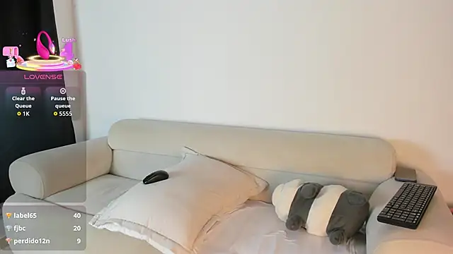 DakothaHyland_'s cam snapshot