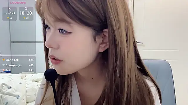 Xiaorui- live sex cam