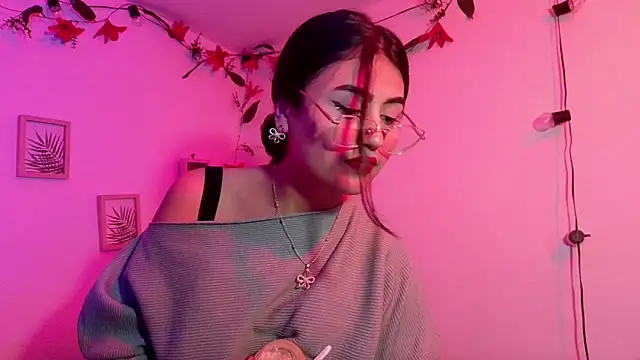 isa_bunny18's cam snapshot