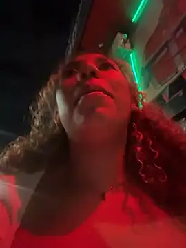 lauraltt live sex cam