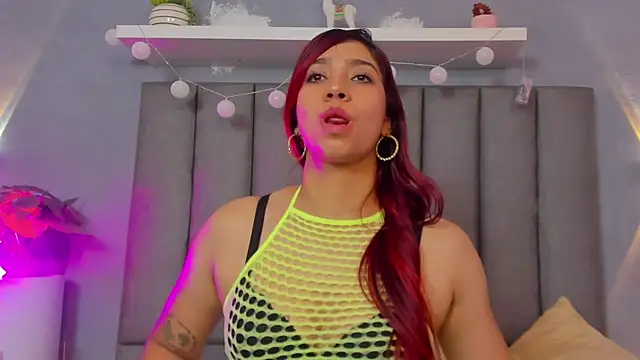 lia_violetta's cam snapshot