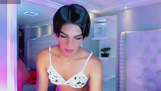 danielaCosmica_54's cam snapshot