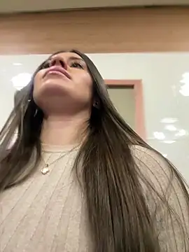 Isabella21_ live sex cam