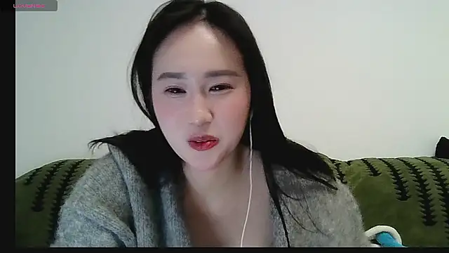 Belinda66 live sex cam