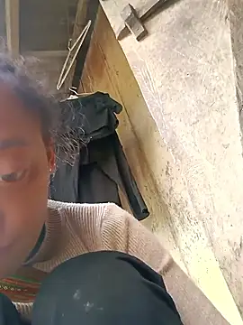 llomayy-love live sex cam