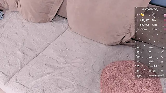 ShelaMailo live sex cam