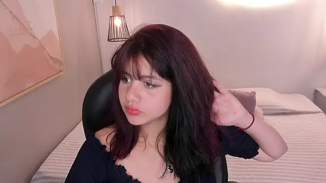 Julieth_brown_'s cam snapshot