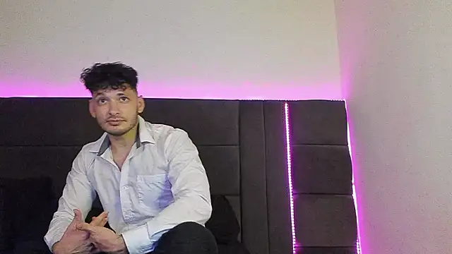 alejandro__2 live sex cam