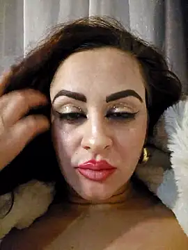 QueensInspireKings live sex cam