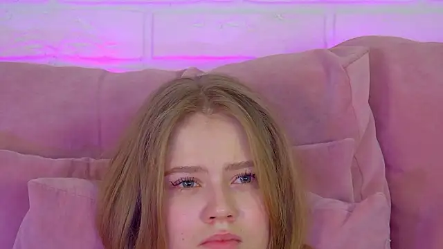 SelinSwarovski live sex cam