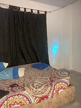 Kriss_Edwards live sex cam