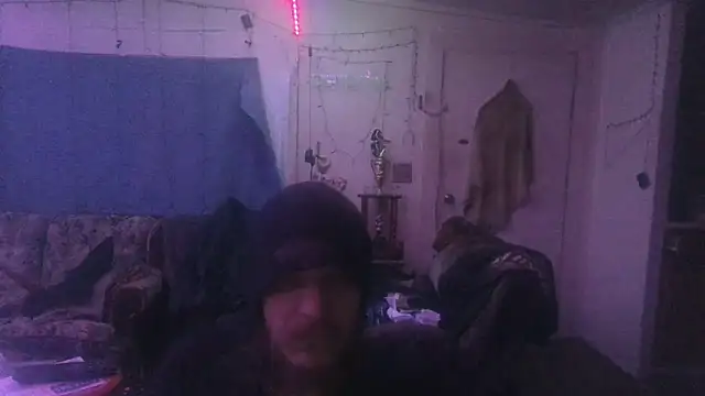 Poundtown1226's cam snapshot