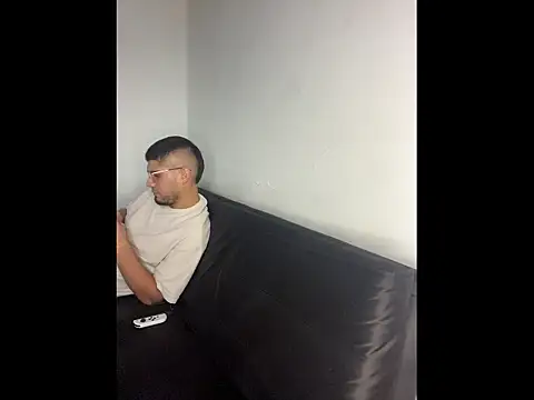 mirallesandbig's cam snapshot