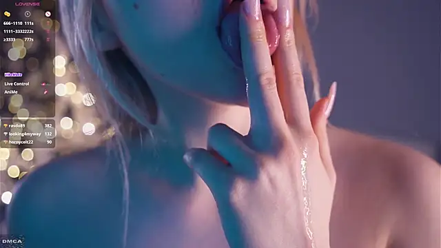 AccaCroyle live sex cam