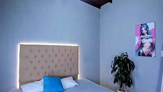 EmmaLawrence_'s cam snapshot