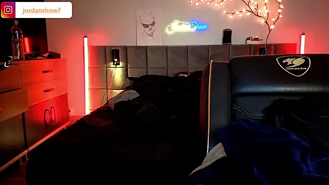 JordanShow's cam snapshot