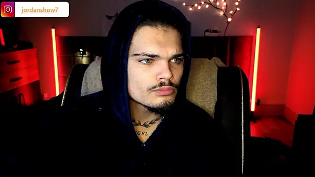 JordanShow live sex cam