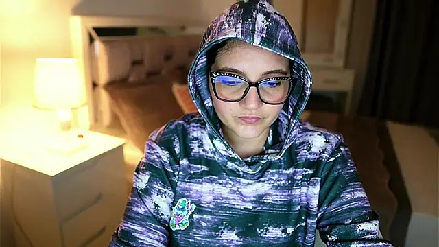 Camilaa_bueno live sex cam