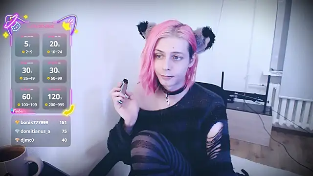 Littlepinkcat live sex cam