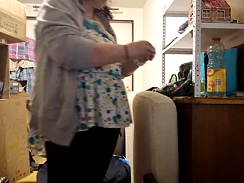 Samantha_Squirt@xh live sex cam