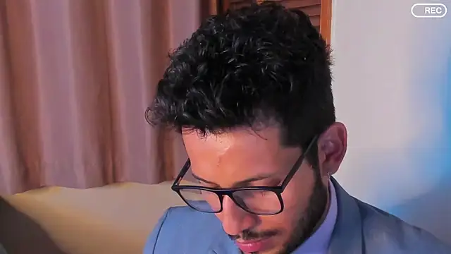 Nicholasrodrii live sex cam