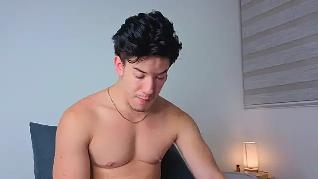 maxxcooper1 live sex cam