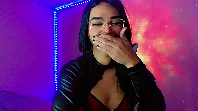 Ms-Zoehans live sex cam