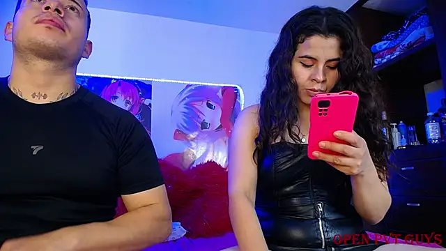 AntonellaAndMao live sex cam