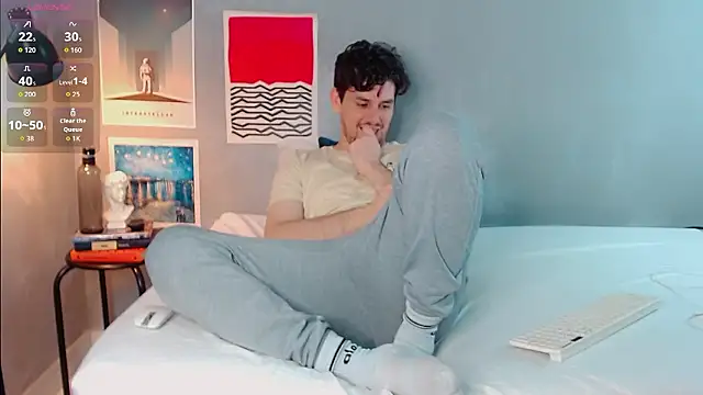 Elio555 live sex cam