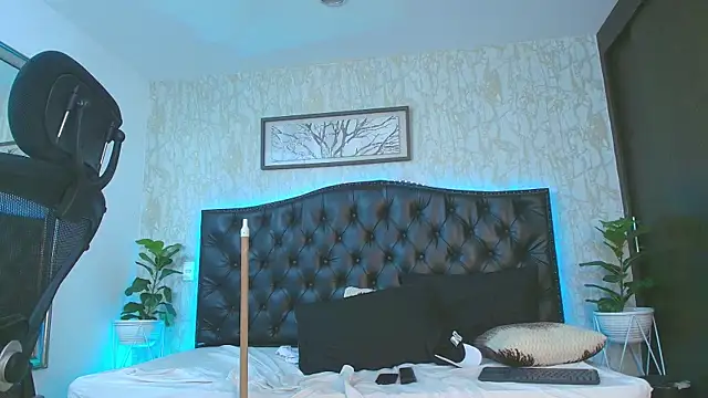 Lander_Cruz live sex cam