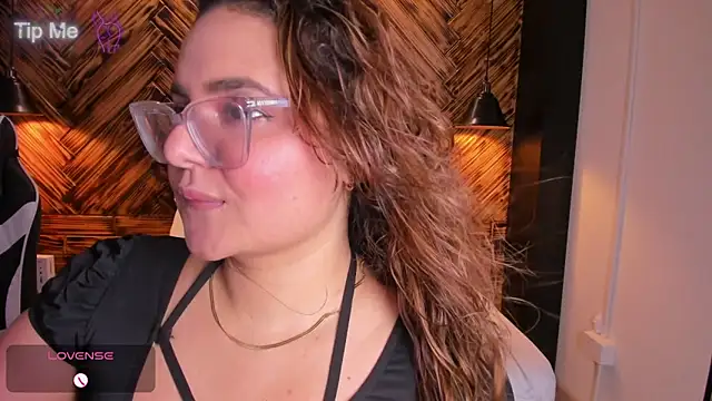 lilly_ass_ live sex cam