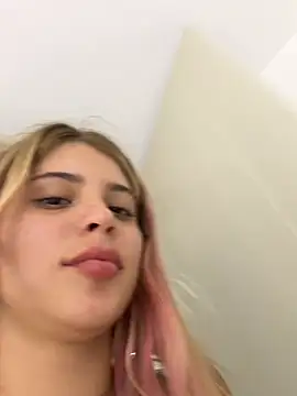 _Alicee_1's cam snapshot