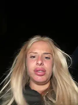 SophieVJ's cam snapshot